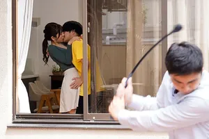 Nhấp lồn em đồng nghiệp chân dài